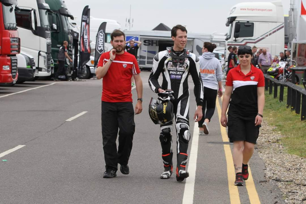 2015 MWR motorsports team